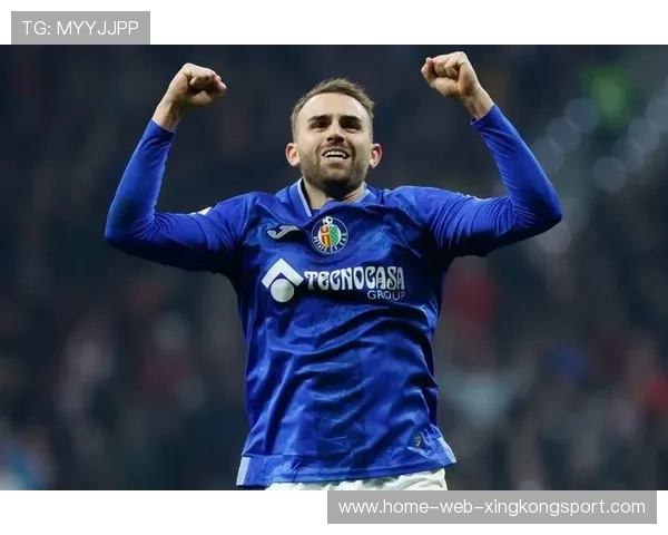 赫塔菲训练场多次大范围调度，马约拉尔表现突出